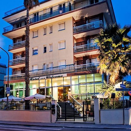 Hotel Welcome San Benedetto del Tronto Exterior photo