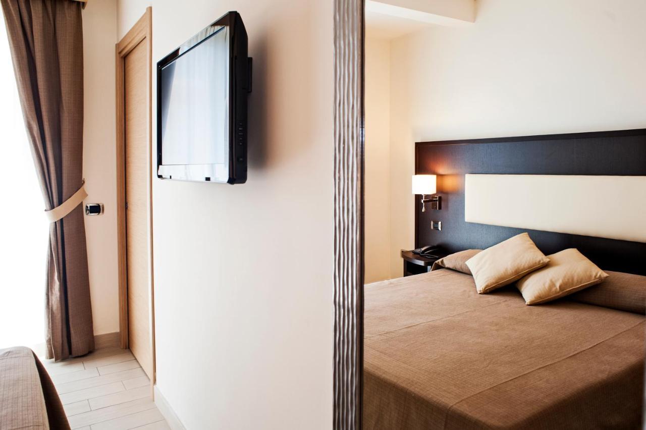 Hotel Welcome San Benedetto del Tronto Exterior photo